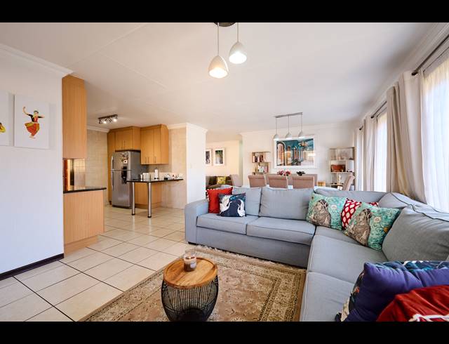 3 BEDROOM HOUSE FOR SALE IN ERAND GARDENS